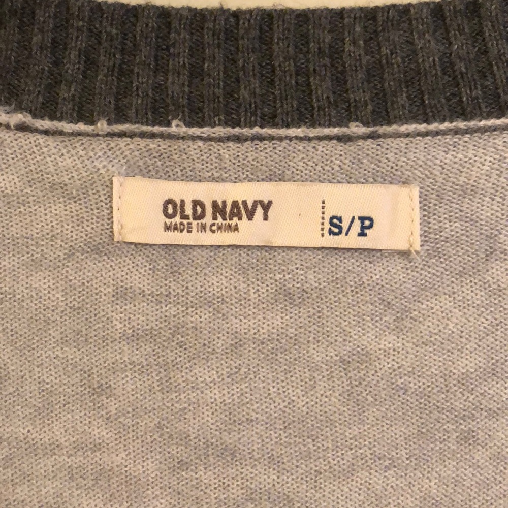 Gray sweater - Picture 2 of 7